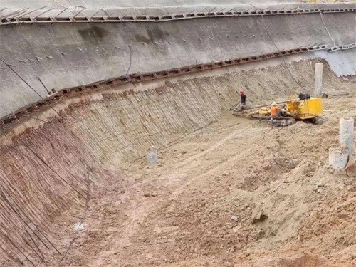 集宁基坑边坡加固